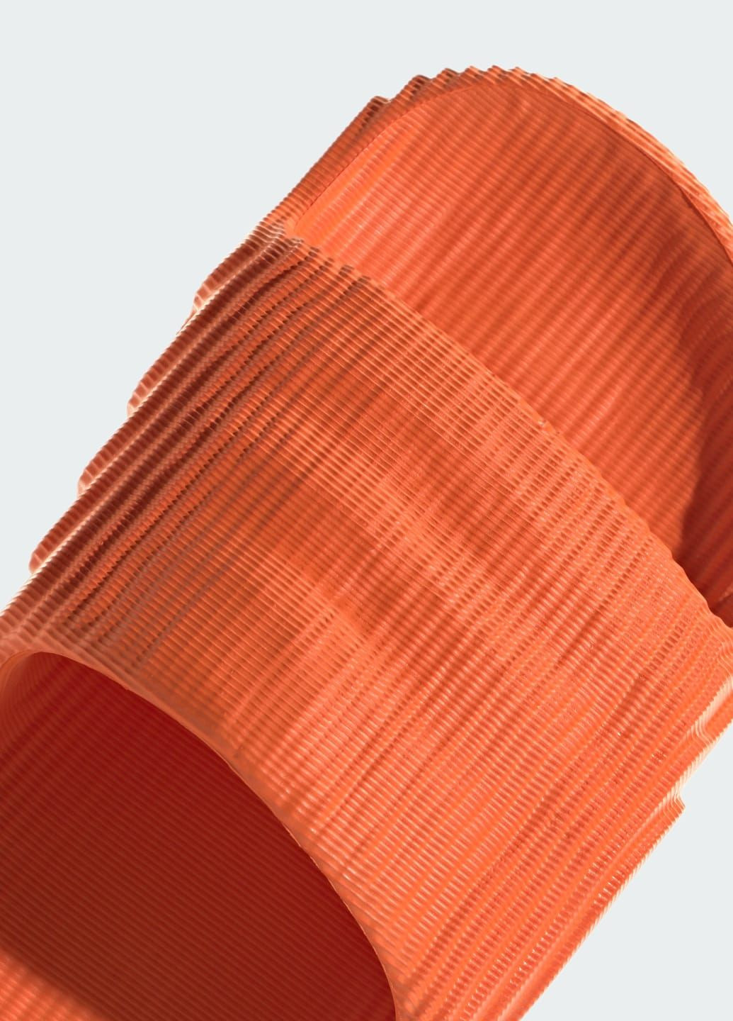 Оранжевые спортивные шлепанцы adilette 22 adidas