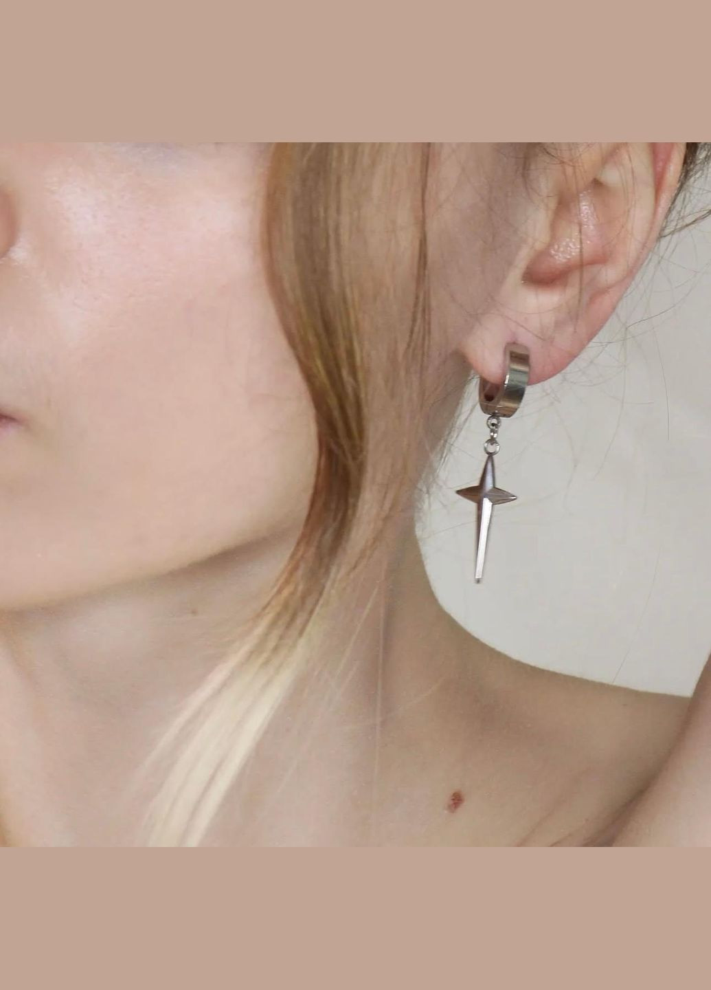 Серебристая серьга с подвеской объемной длинной звезды унисекс хип-хоп casual трендовая современная однотонная корейский стиль No Brand (337715901)