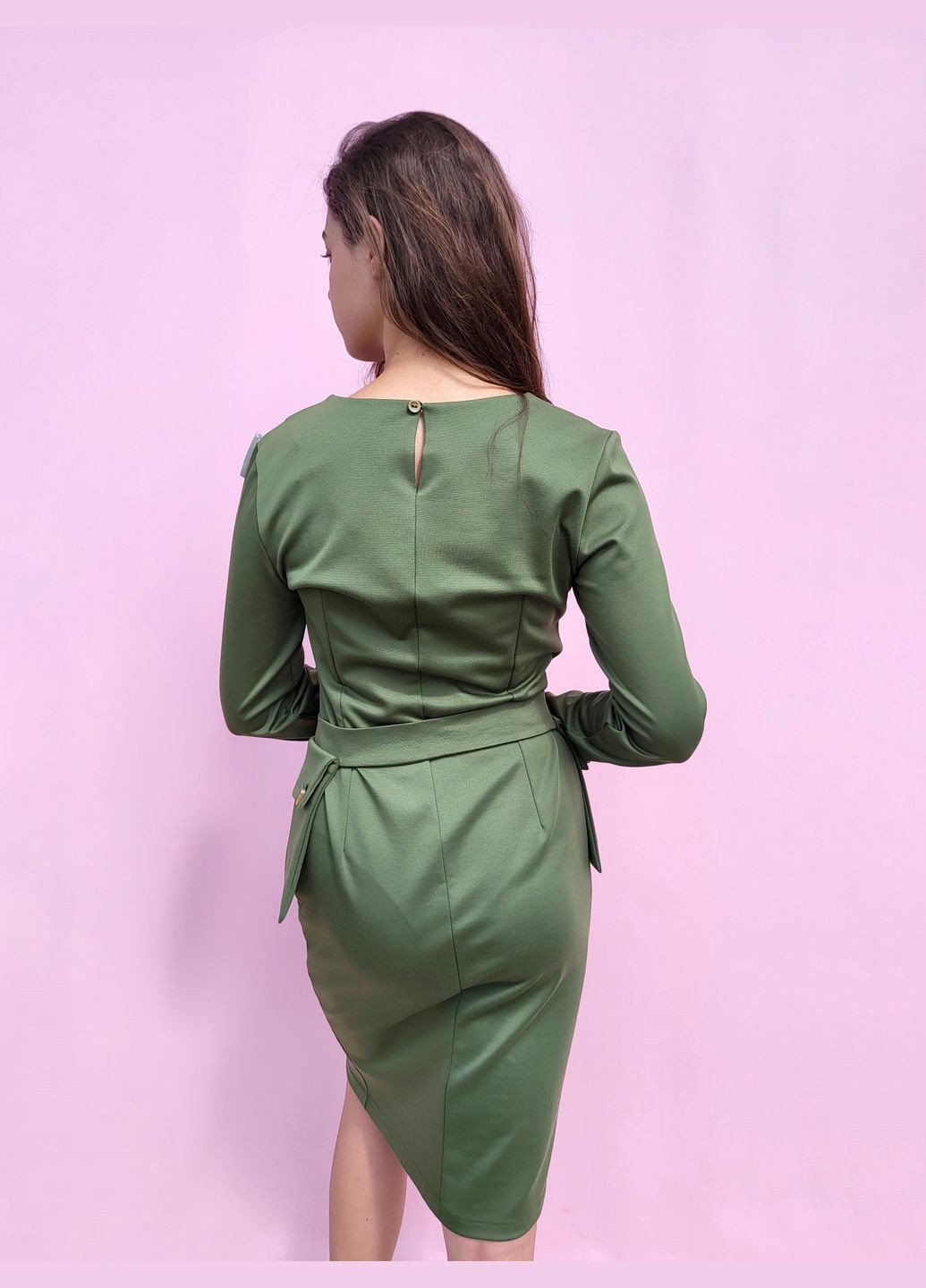 Зелена повсякденний сукня зелене з накладними кишенями, на поясі 6096 l (46) Алеся