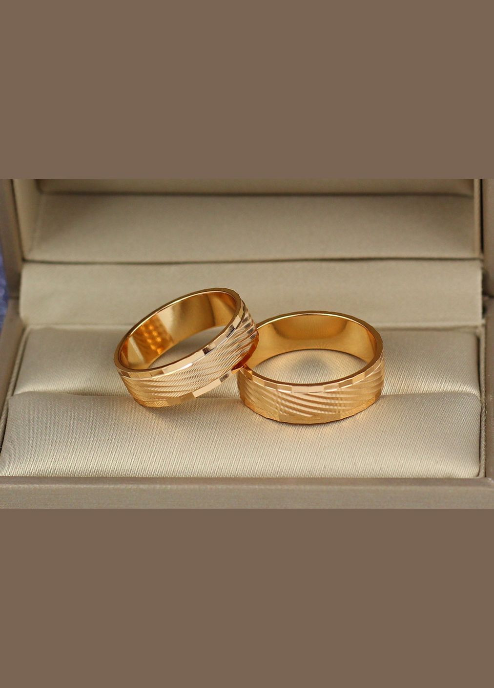 Обручка малюнок коса смужка 6 мм р золотиста Xuping Jewelry (317309726)