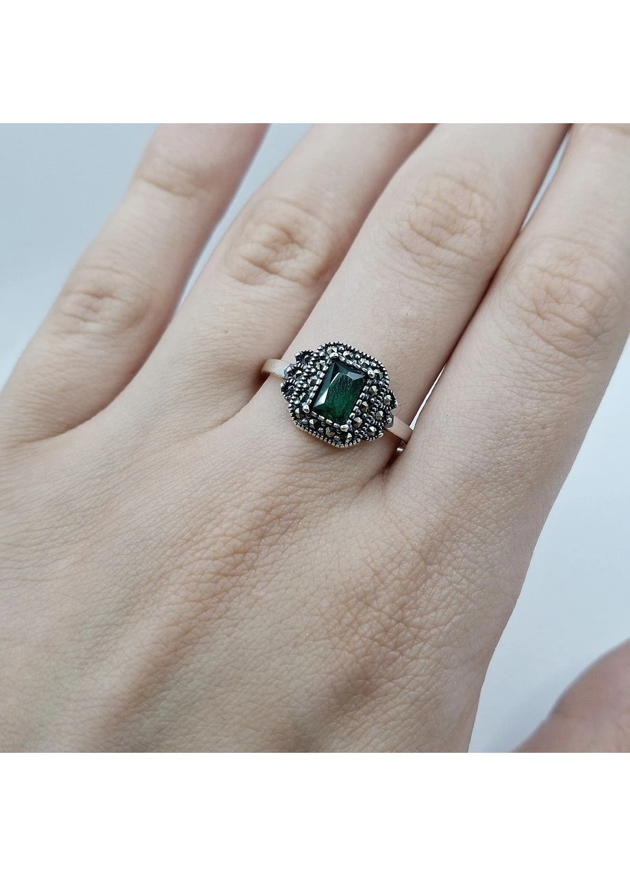 Каблучка срібна з зеленим кварцем 20 2,64 г No Brand (369736897)