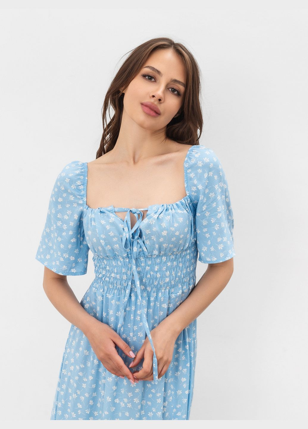 Блакитна сукня Romashka з квітковим принтом