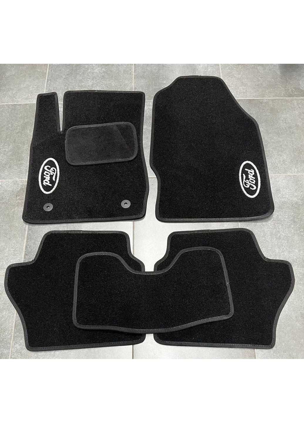 Ворсові килимки в салон для Ford (2008-)/ Форд Фієста /Чорні, кт. 5шт BLCCR1147 Beltex Fiesta (360618036)