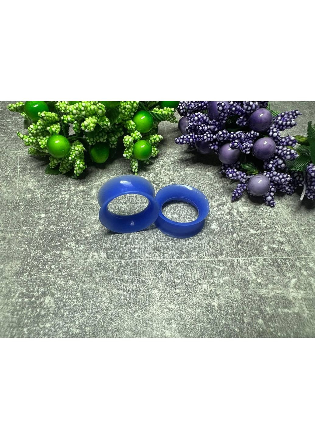 На 24 мм силиконовые туннели в разных цветах синий No Brand (372599883)