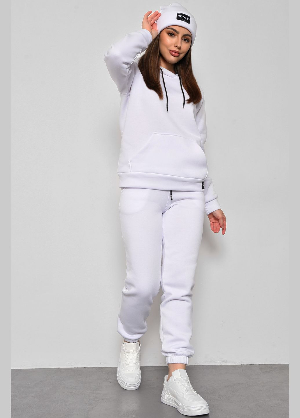 Спортивний костюм жіночий трійка на флісі білого кольору Let's Shop (285692154)