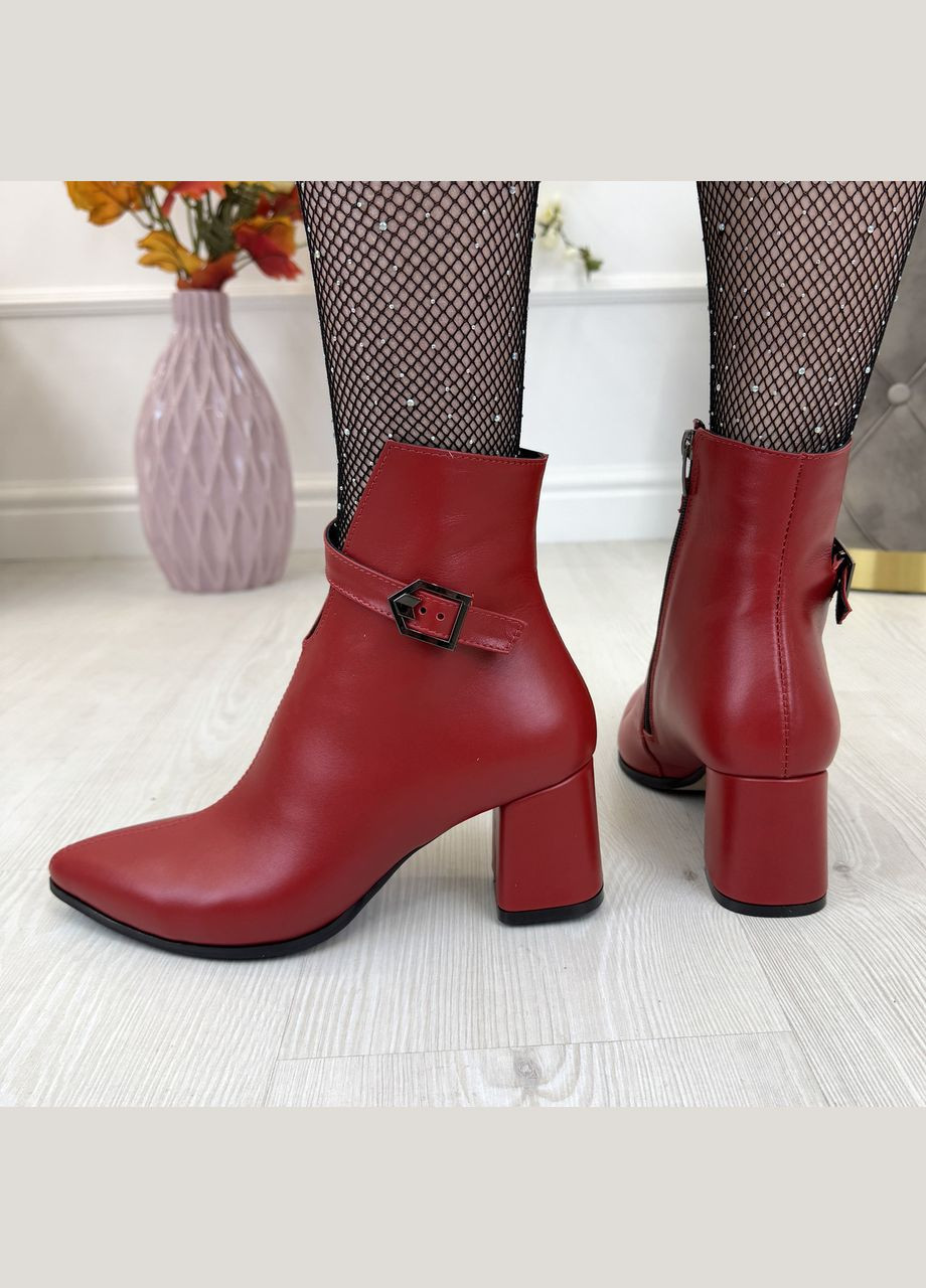 Осенние ботинки кожаные женские с острым носком.. 39 размер Vasha para