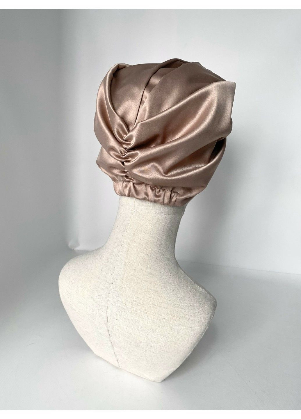 Атласный тюрбан с цветочком BANDANA QUEEN (366239244)