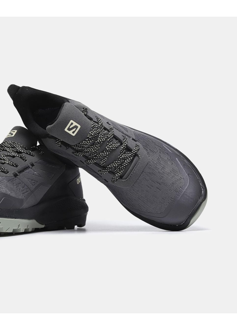 Чорні Осінні кросівки чоловічі salomon outpulse gtx magnet black саломон No Brand