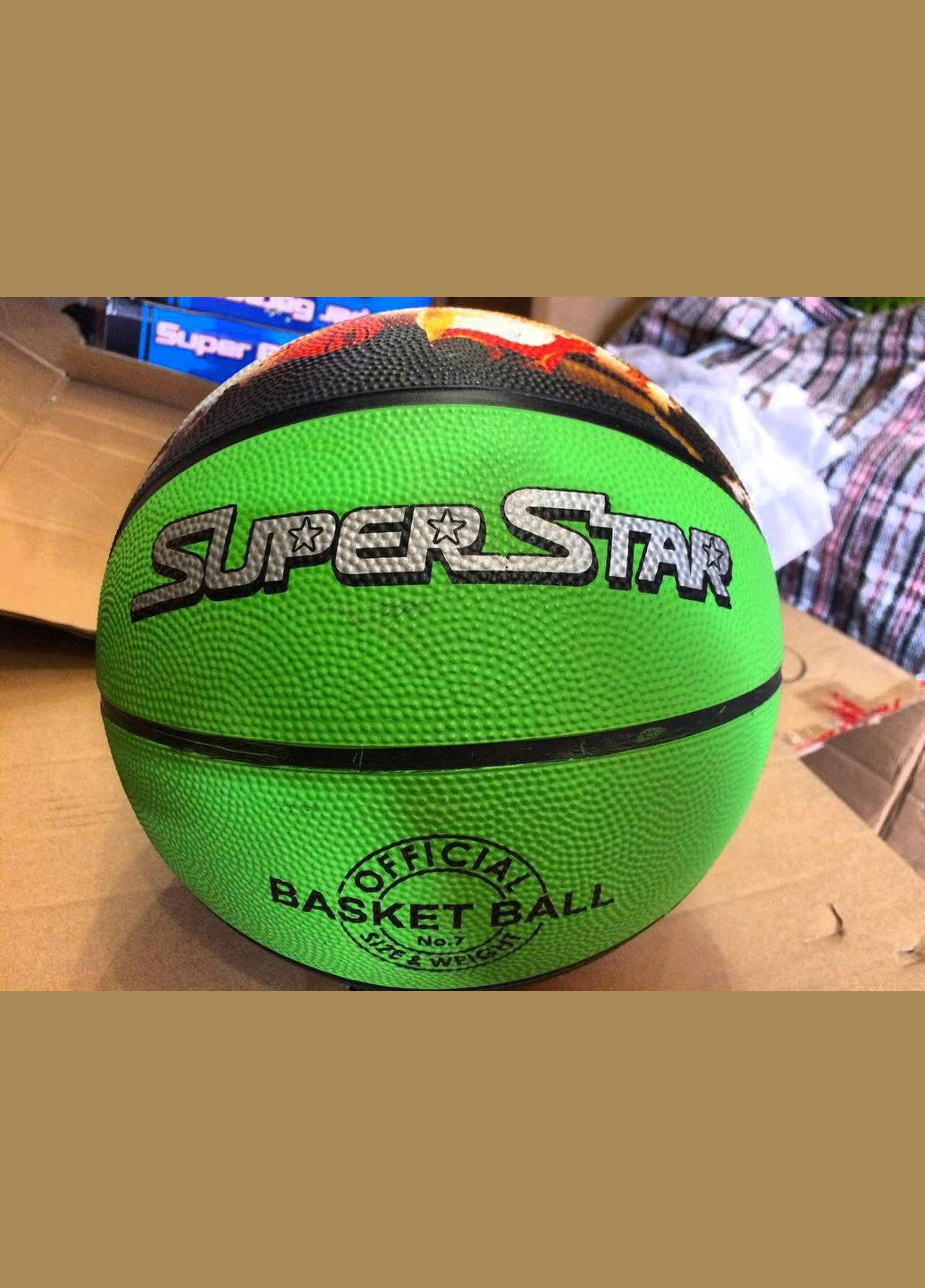 М'яч баскетбольний (уцінка-фарба) No Brand (301648954)