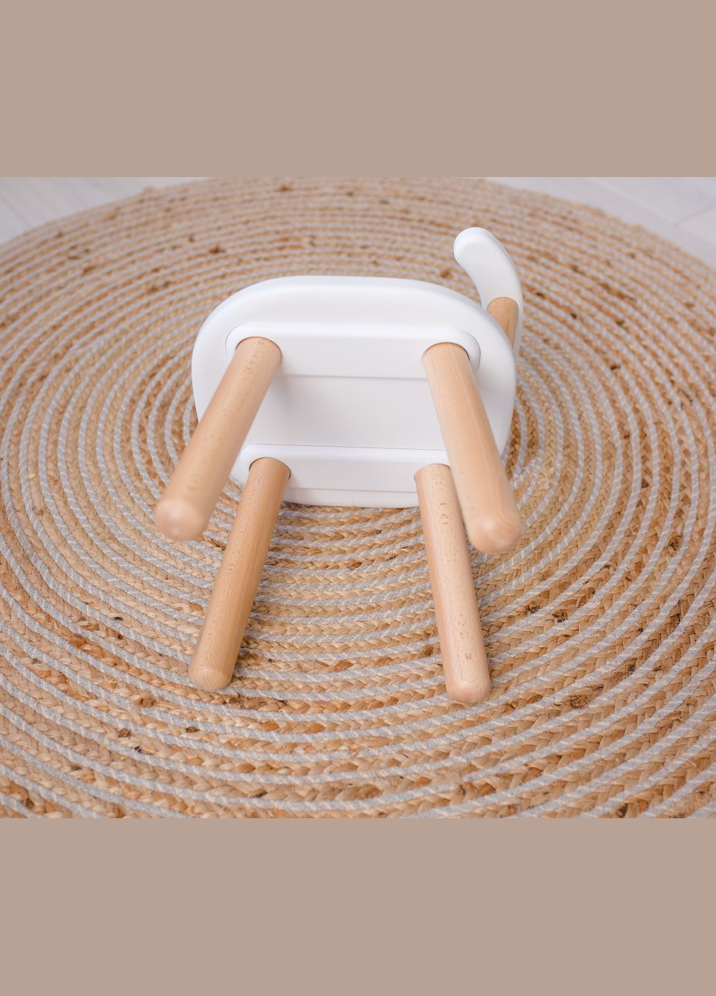 Дитячий столик і два стільчики з бука білі для дітей 2-4 років Tatoy (292564933)