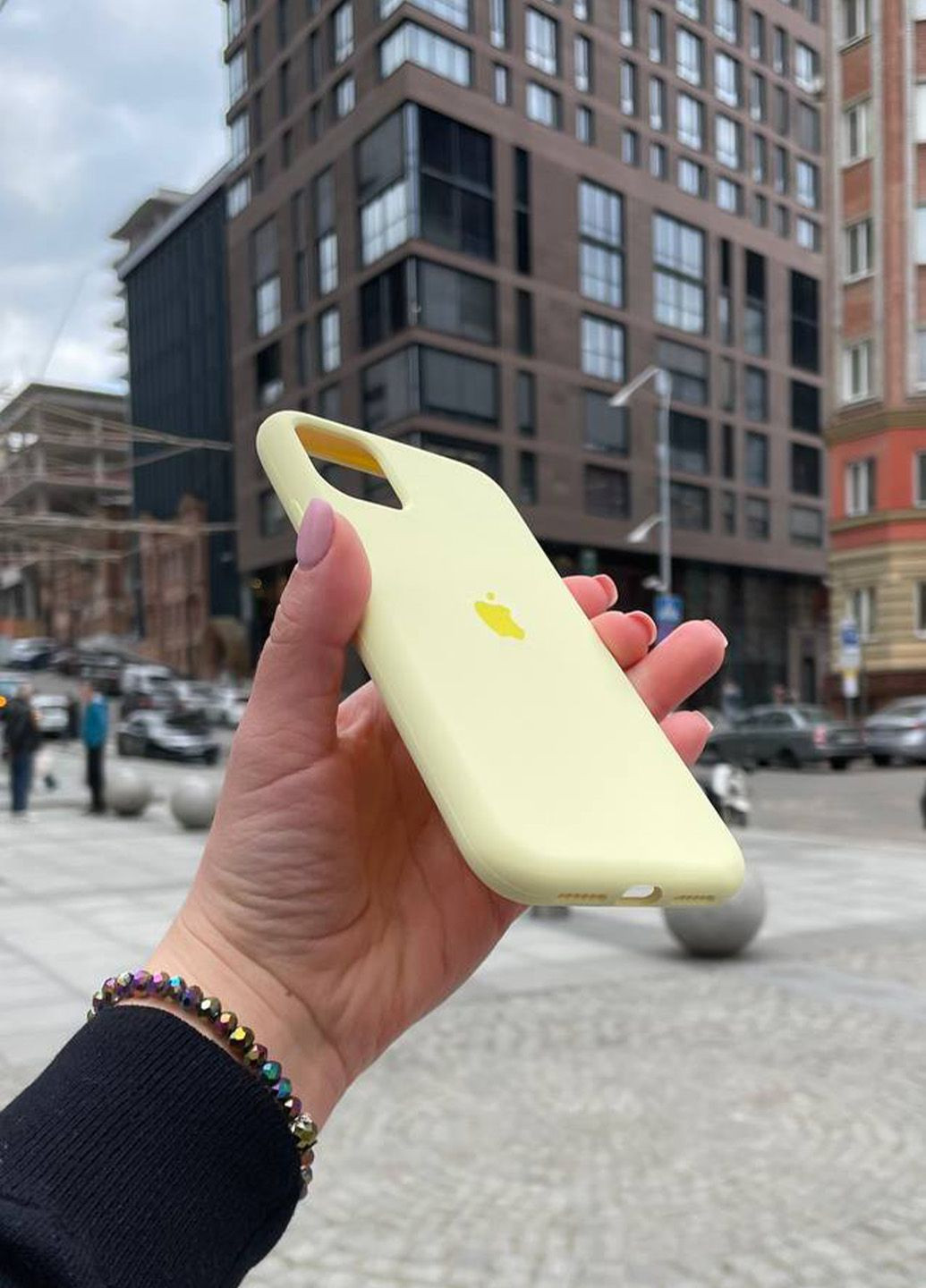 Чохол для iPhone 11 Pro жовтий Mellow Yellow Silicone Case силікон кейс No Brand (289754186)