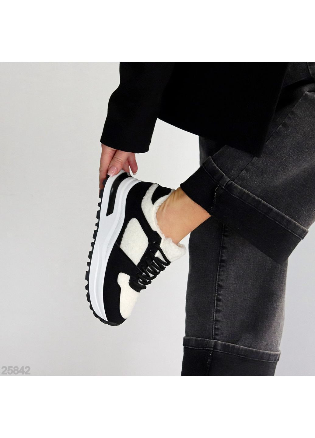 Утепленные кроссовки No Brand чёрные зима (367617923)