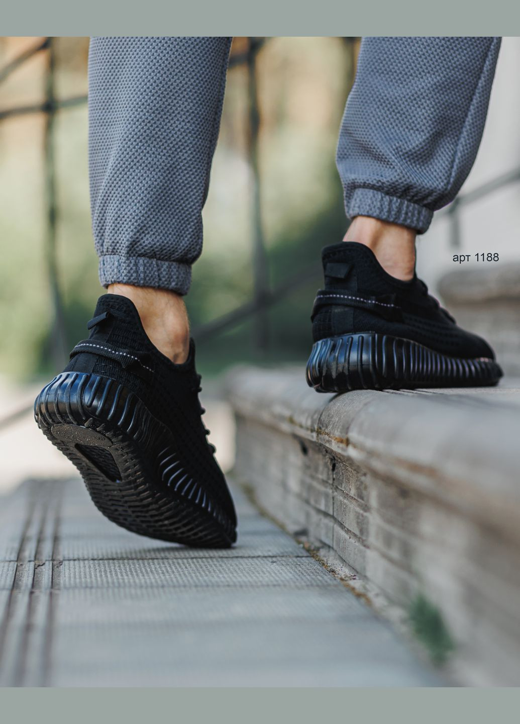 Черные летние кроссовки 350 v2 black YZY Yeezy Boost 350 V2