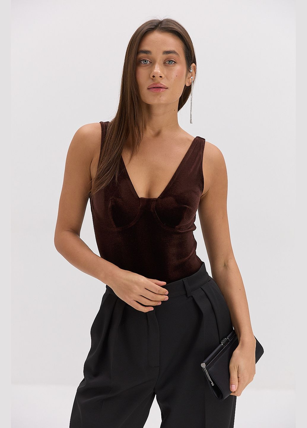 Жіноче оксамитове боді смарагдове без рукавів Arjen (314901665)