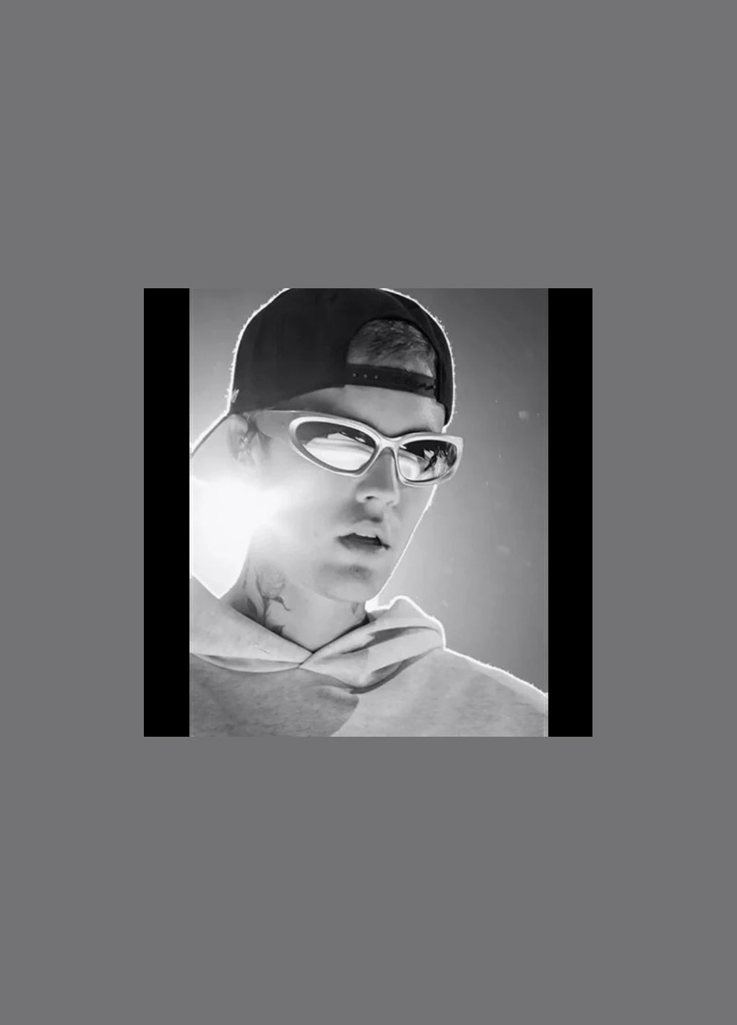 Спортивні зеркальні сонцезахисні окуляри жіночі чоловічі унісекс сріблясті імідживі No Brand (323468966)