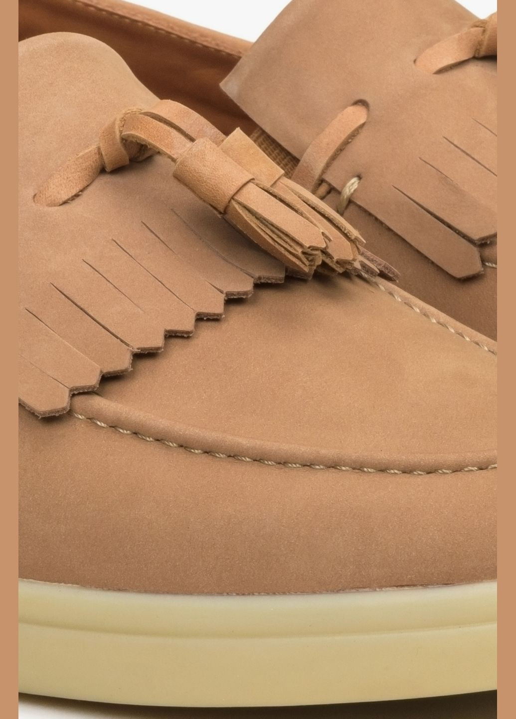 Бежевые лоферы, цвет бежевый Estro