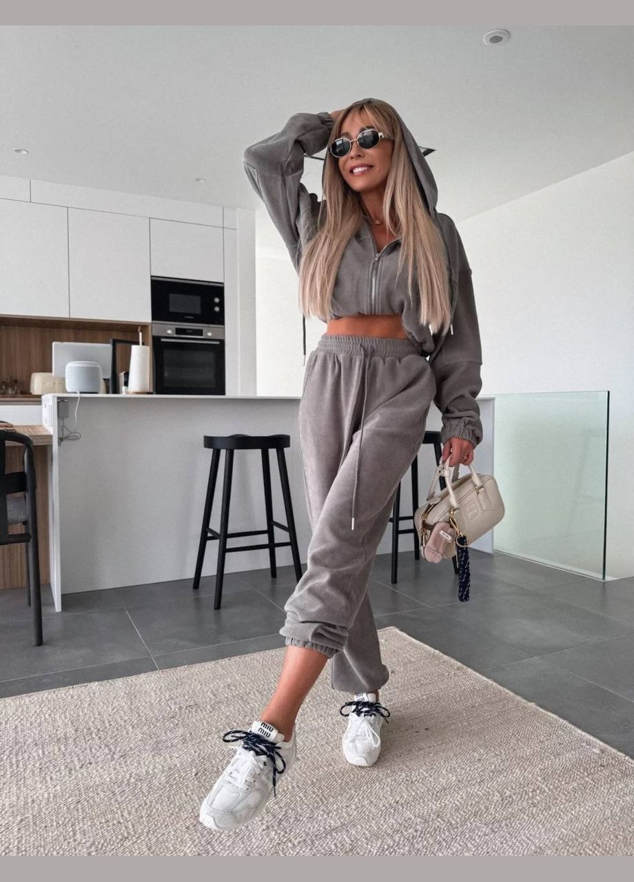 Жіночий спортивний вельветовий костюм Avanti (318222945)