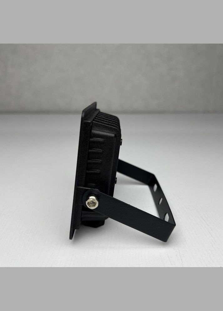 Прожектор світлодіодний вуличний FL-20W 5000K BLACK 118x93x26 220V IP65 Luminaria (325463521)