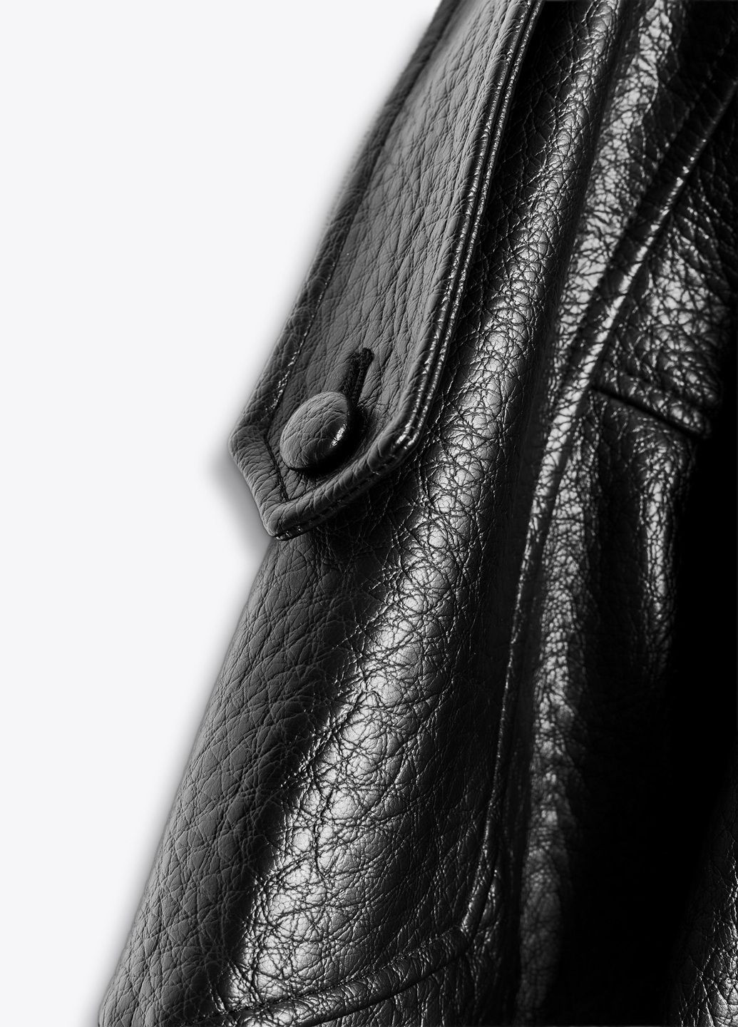 Чорна демісезонна куртка Zara