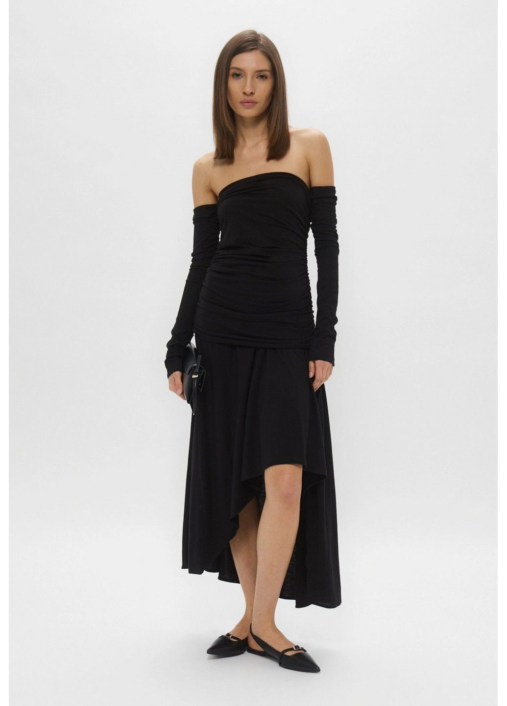 Черное кэжуал платье H&M однотонное