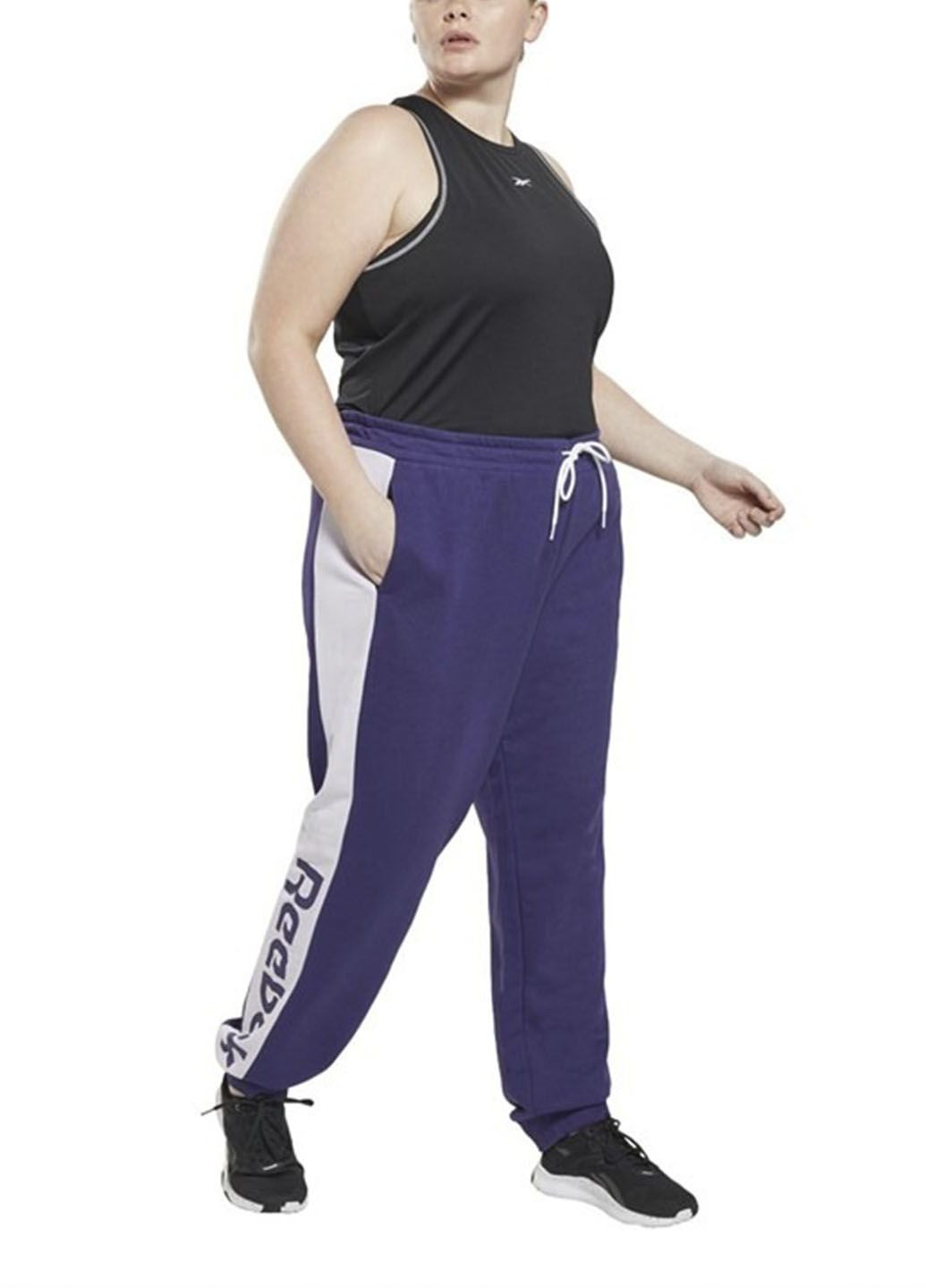 Спортивные брюки Womens Training Essentials GM4889 Reebok (290110221)