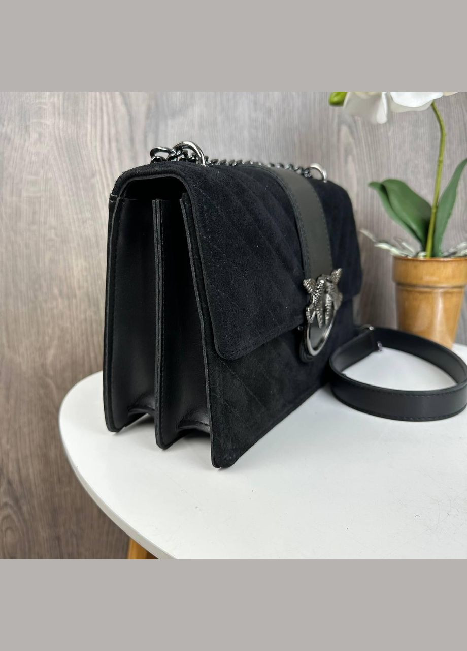 Замшева стьобана сумочка клатч на плече з ланцюжком натуральна чорна замша (sku_1664) No Brand (330576640)