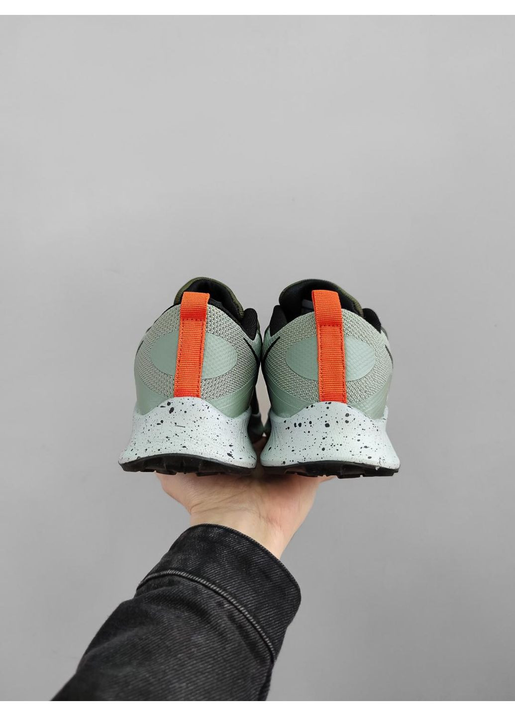 Серые демисезонные кроссовки мужские nike pegasus trail 3 green white black найк пегасус треил No Brand