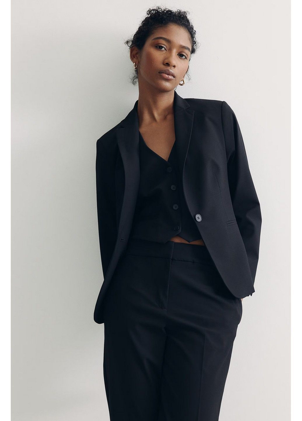 Черный женский жакет H&M однотонный - демисезонный