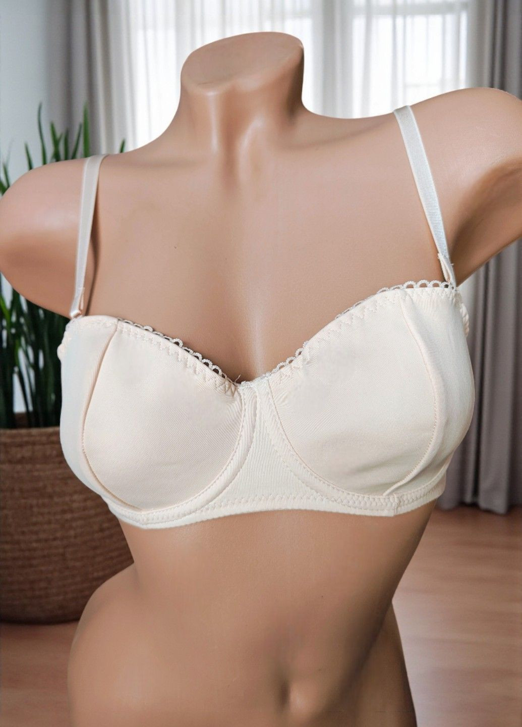 Бежевий балконет бюстгальтер з м'якою чашкою marta FS з кісточками поліамід