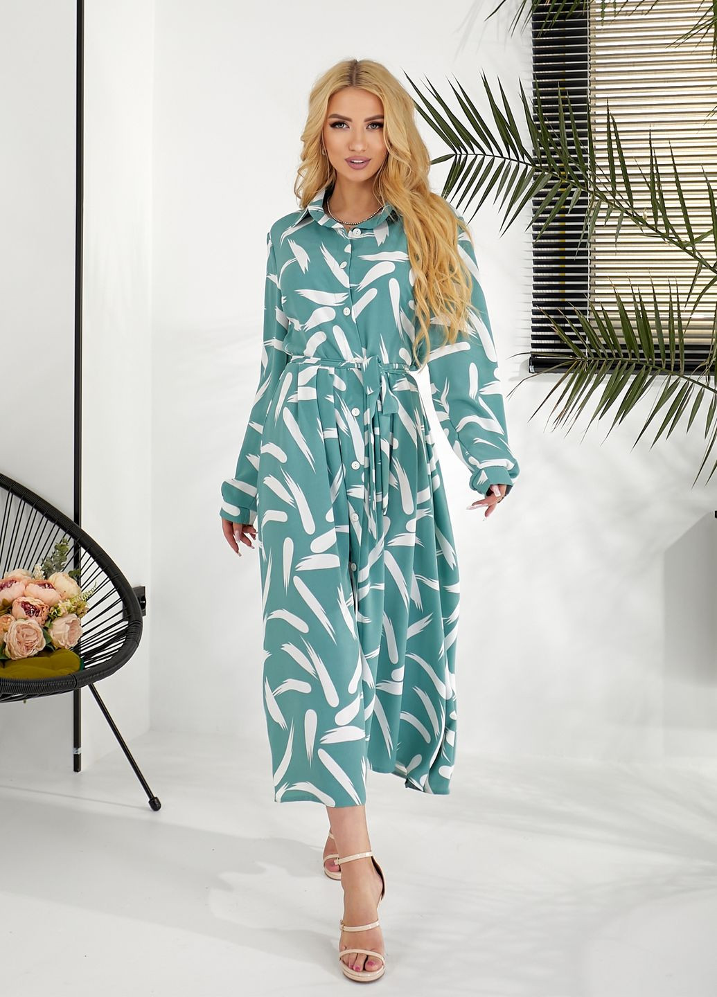 Мятное повседневный, кэжуал, вечернее платье-рубашка с длинными рукавами рубашка No Brand с абстрактным узором