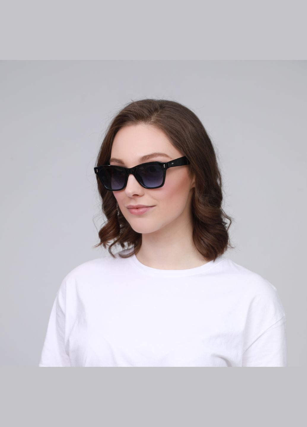 Сонцезахисні окуляри Класика жіночі LuckyLOOK 086-600 (289358370)