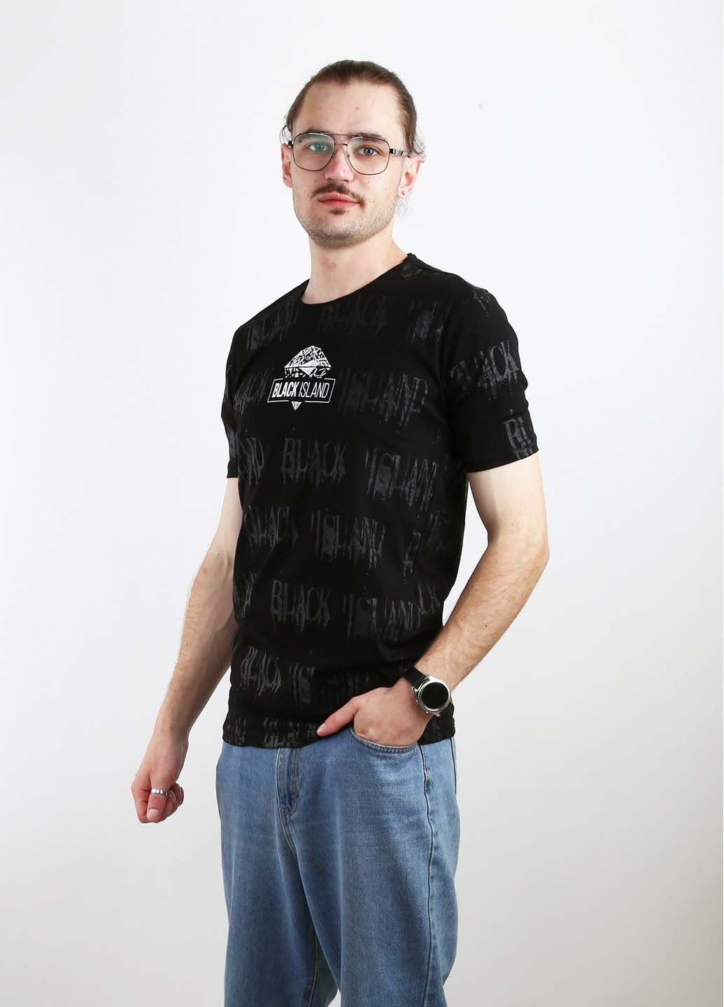 Чорна футболка чоловіча Black Island