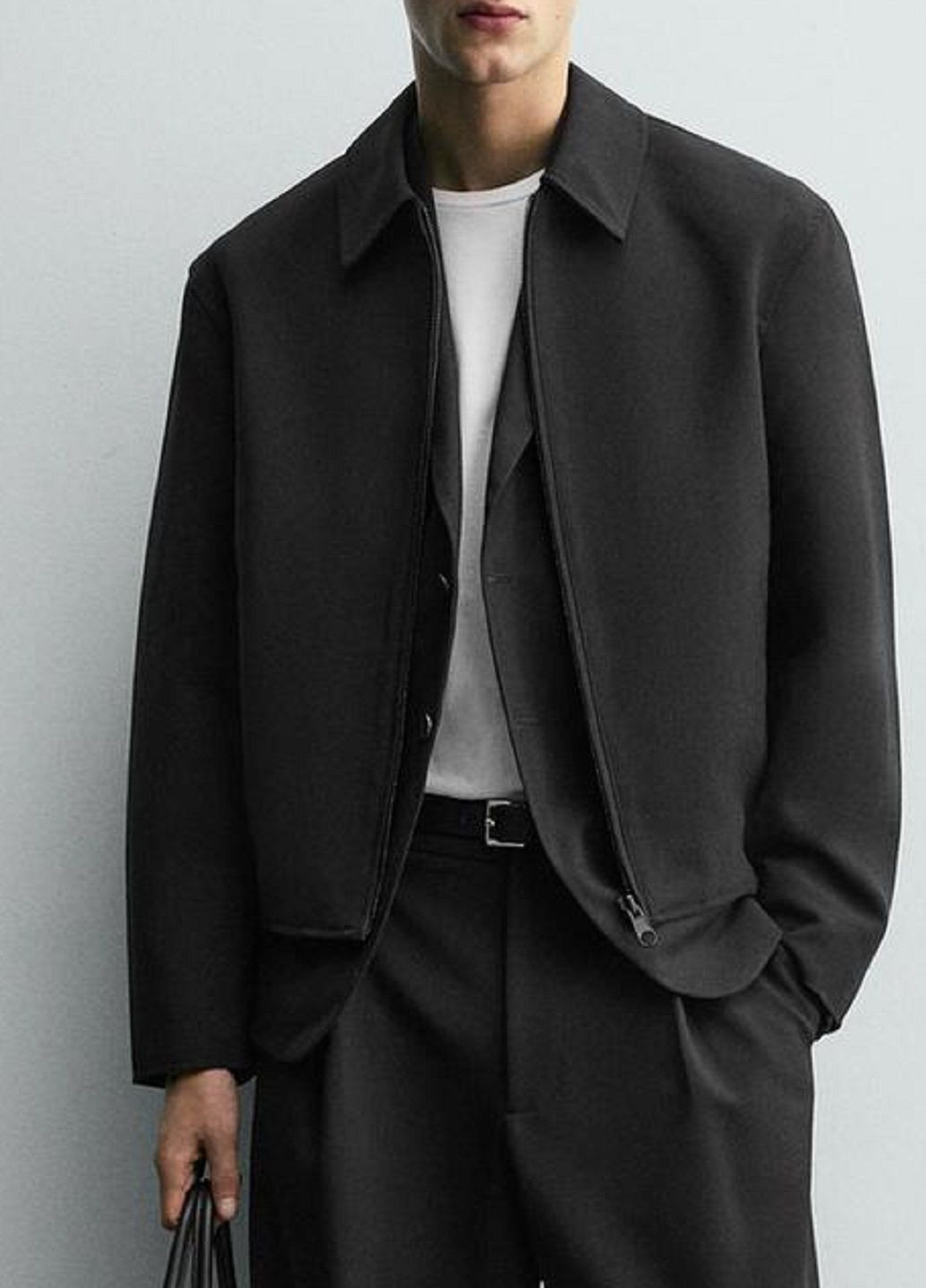 Чорна демісезонна куртка Zara