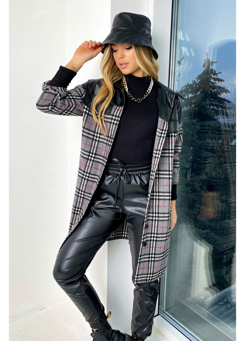 Серое платье 1687.4515 Seventeen