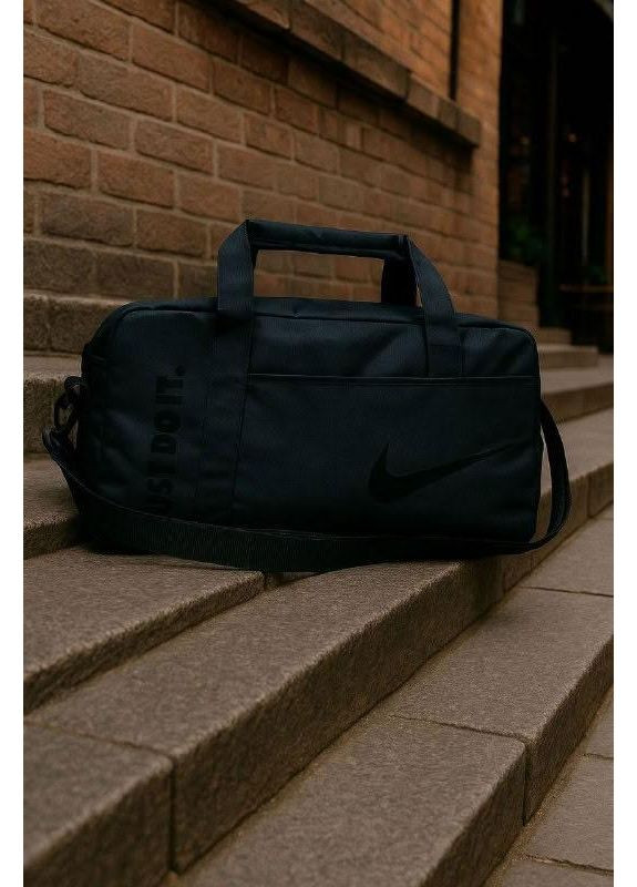 Чорна дорожня сумка з двома кишенями - лаконічно та зручно No Brand (365592435)