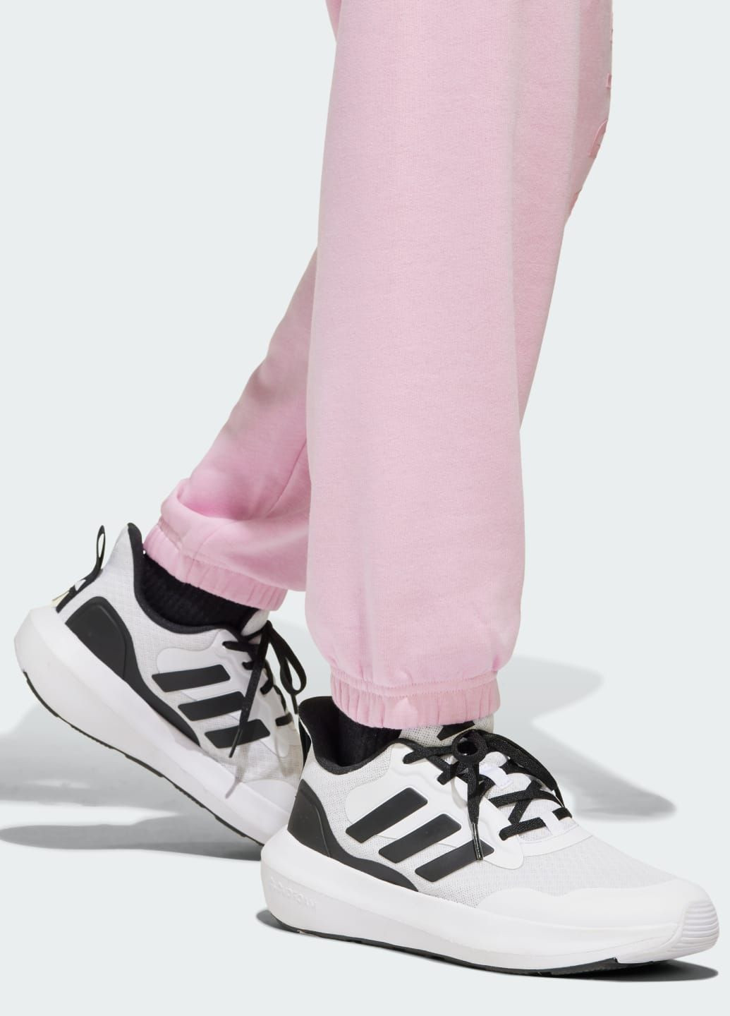 Розовые спортивные демисезонные брюки adidas