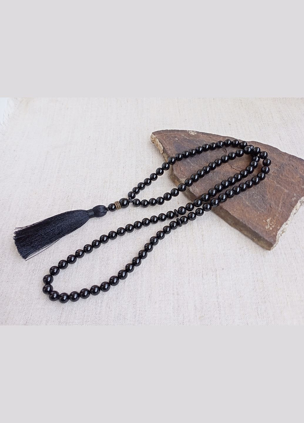 Четки из черного агата 99 бусин мусульманские d 8мм без узлов No Brand (331293599)