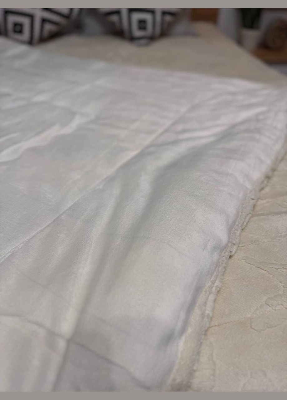 Покривало стьобане мікрофібра велюр двостороннє 200х230 см Молочний (П4К-Al-pled-kovdra-001-04) No Brand (308755069)