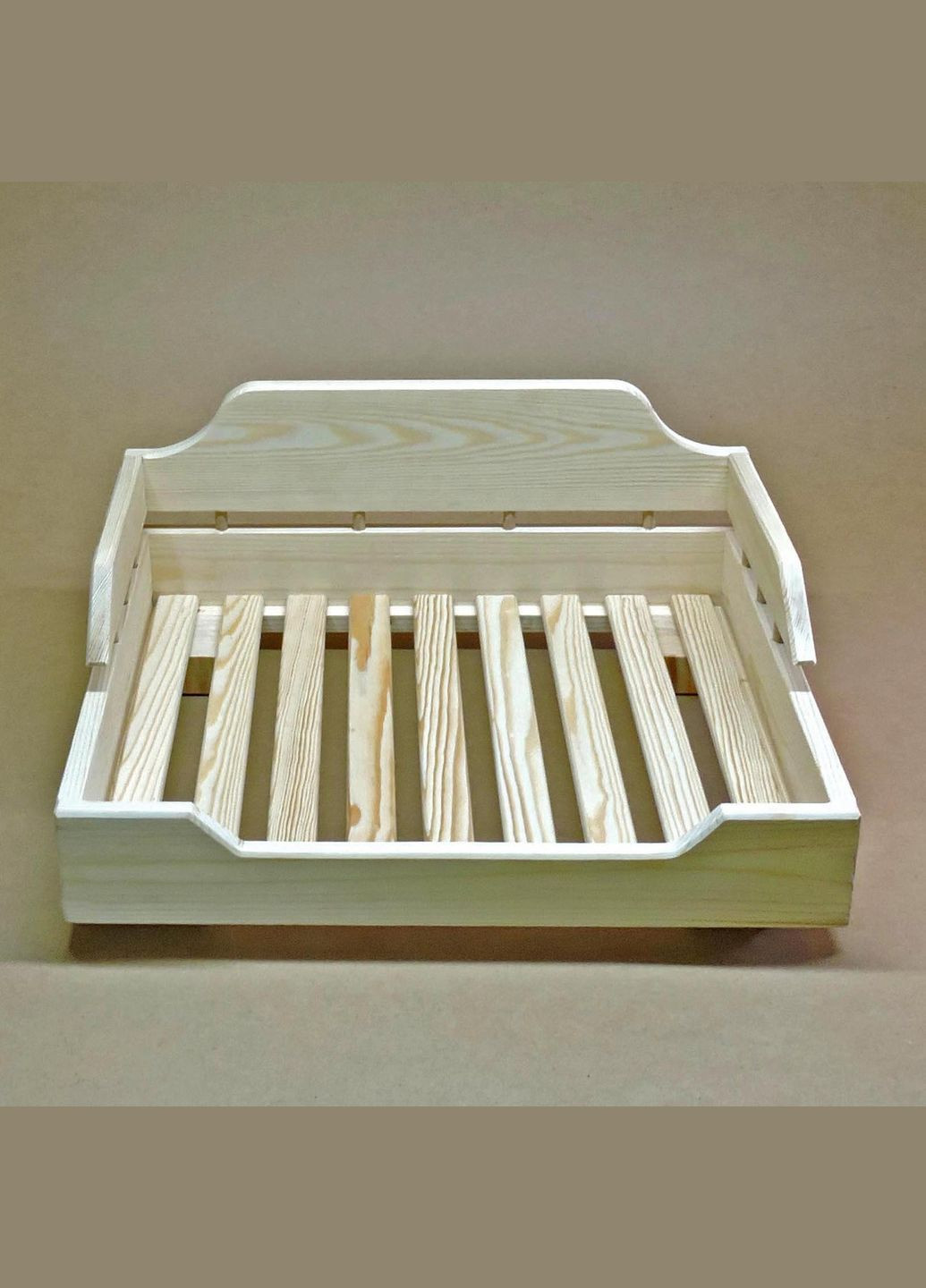 Лежак деревянный для собаки из дерева Алмейда 60х70 бланже (ЛЖК-60700601) No Brand (328450165)