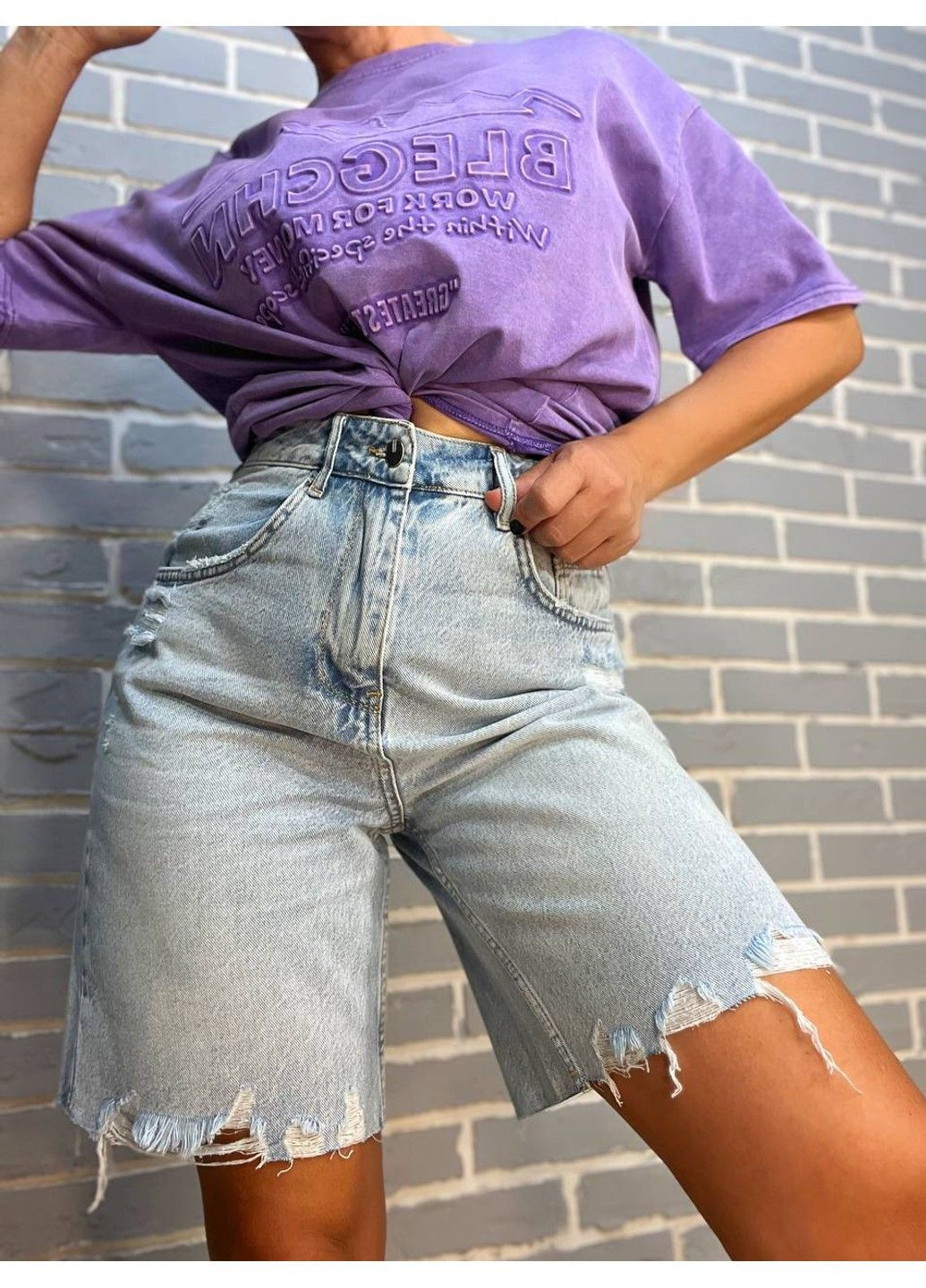 Шорти жіночі джинсові Women Denim 355-974 бермуди рвані довжина до коліна No Brand (304548502)