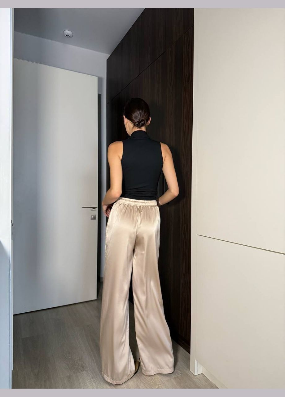 Нежные,модные бежевые шелковые штаны из приятной к телу ткани в которых вы будите велеколепны No Brand 204 (316587784)