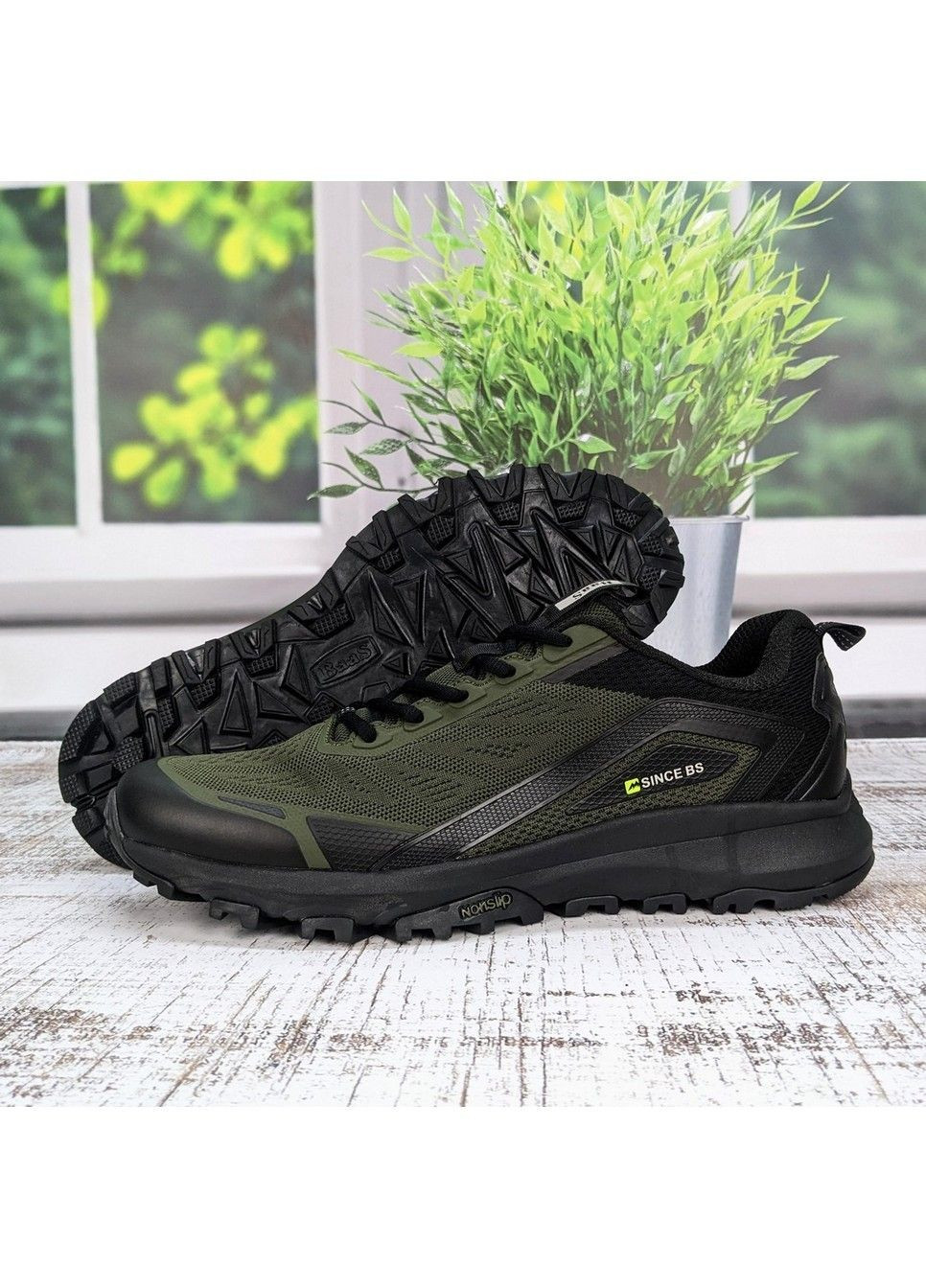 Оливковые (хаки) демисезонные кроссовки мужские текстильные больших размеров Baas