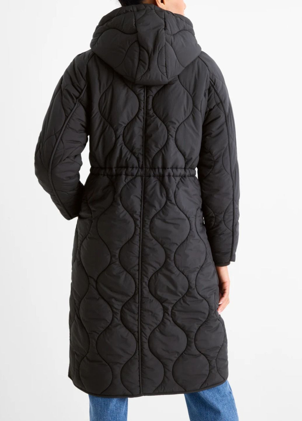 Чорна демісезонна куртка C&A