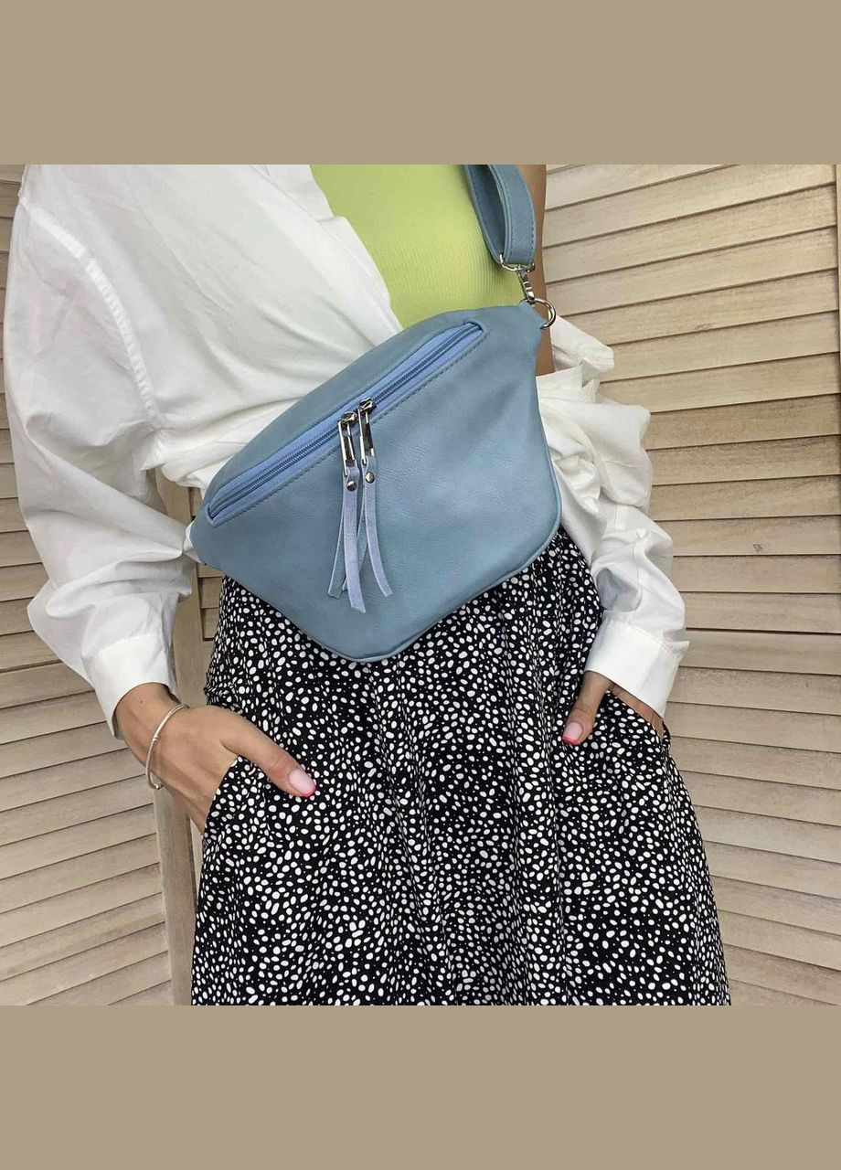 Жіноча бананка сумка на груди з ланцюжком, міні сумочка екокожа блакитна (sku_991) No Brand (330576863)