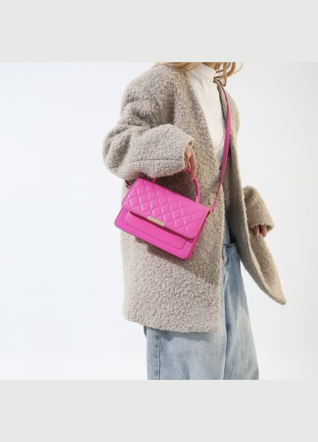 Жіноча класична сумка 1623 з ручкою стьобана крос-боді через плече рожева No Brand (303323044)