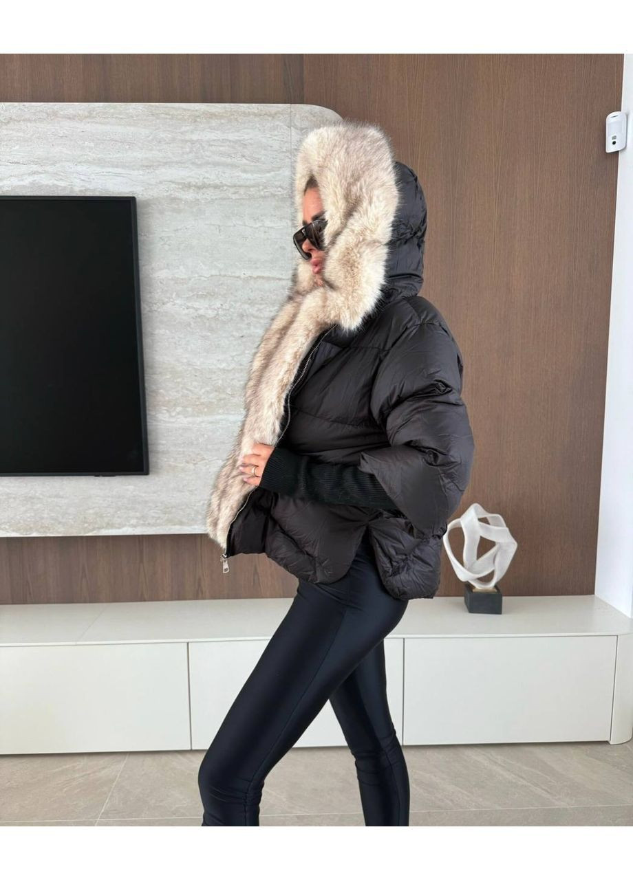 Чорна куртка-пуховик з хутром Fashion