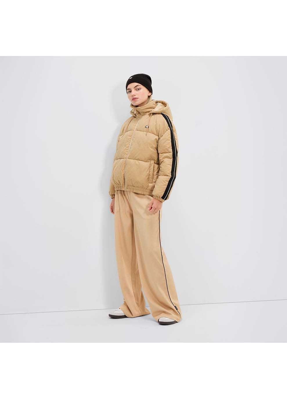 Бежевая демисезонная женская куртка hondo padded jacket бежевый Ellesse