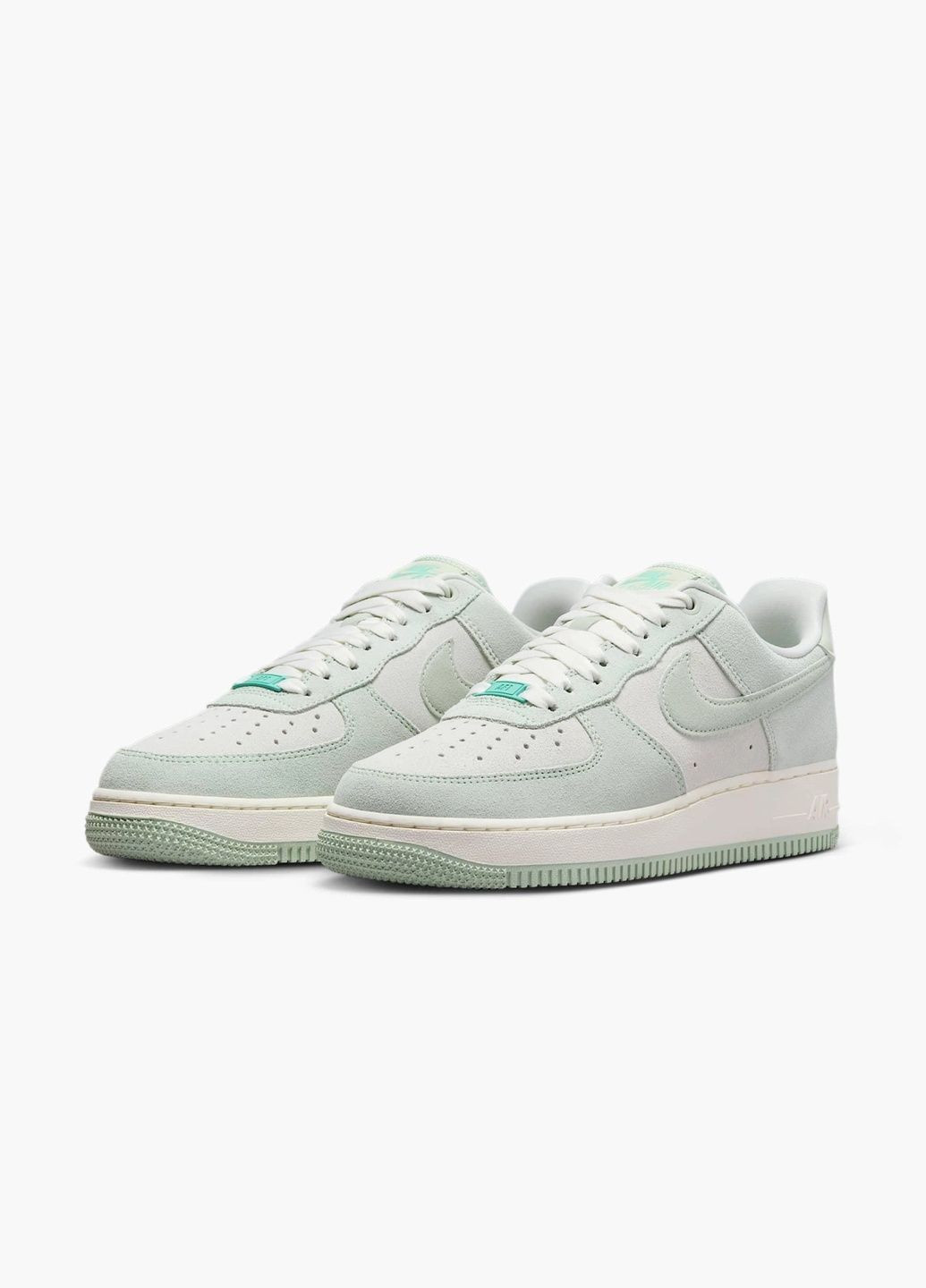 Кроссовки женские Wmns Air Force 1 07 Se Green HQ1497-099 Nike зелёные (335012439)