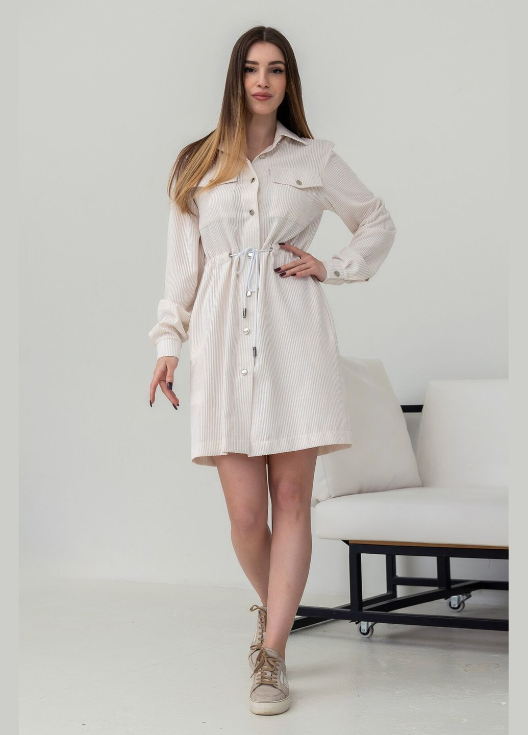 Молочное повседневный платье-рубашка прямого силуэта из мягкого вельвета (ск 0724) RiMari