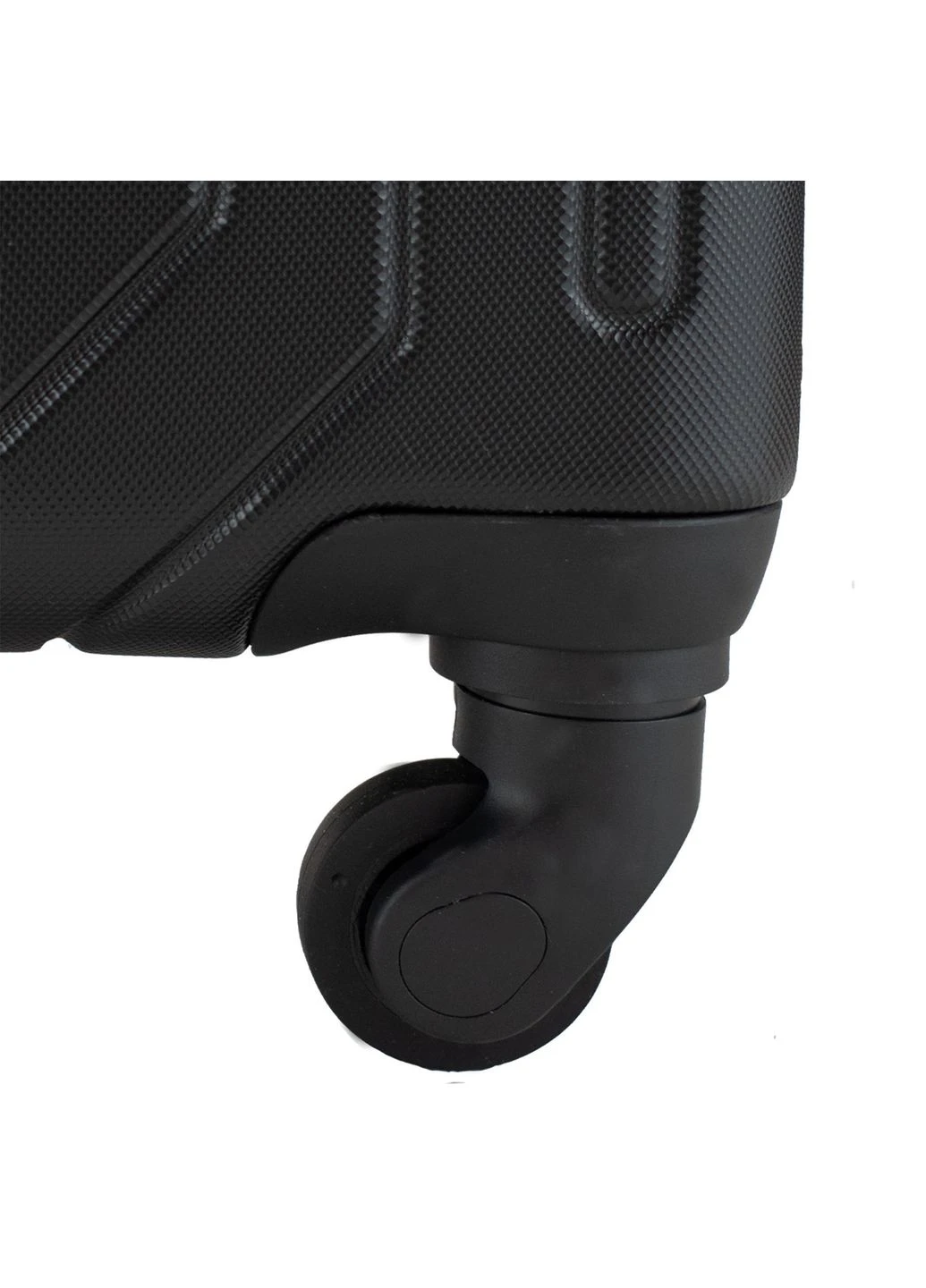 Чемодан 24" (M) Black (T5685-2) Semi Line (315937138)